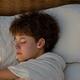Persona serena che dorme profondamente